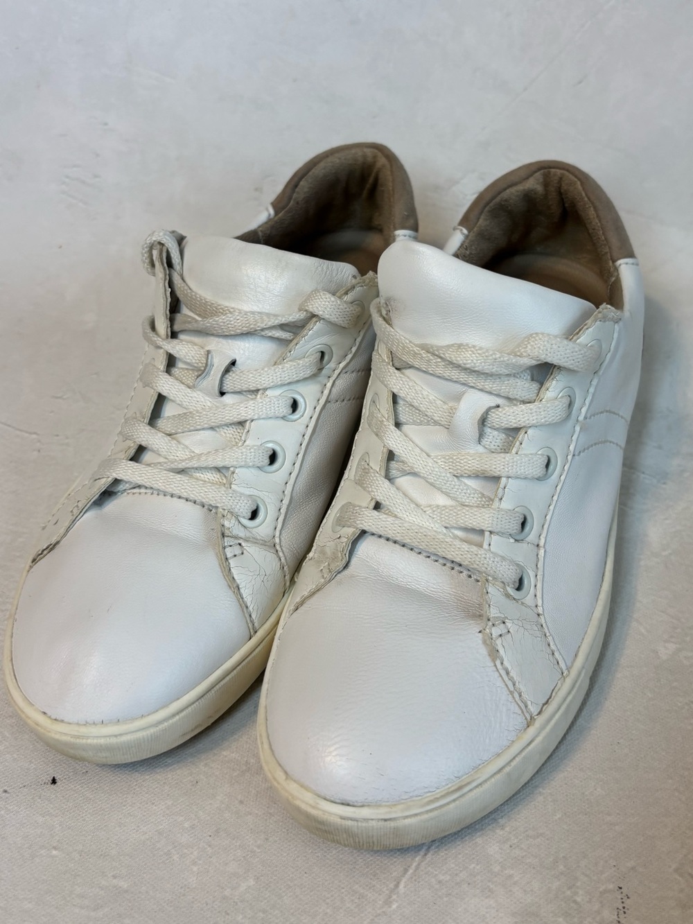 Naturalizer White Leather Sneakers - Classic Casual Lace-Up, suede trim, size 8